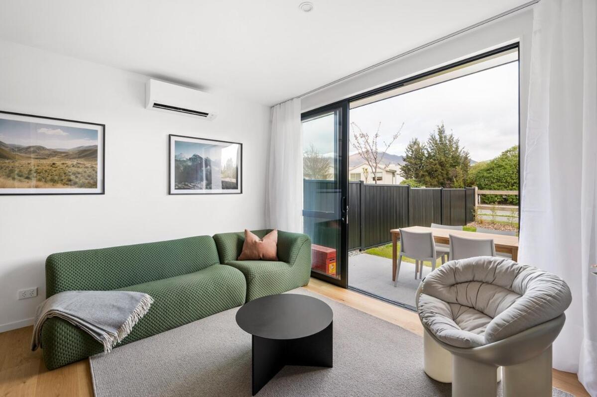 Architect's Townhouse In Ferienhaus Wanaka